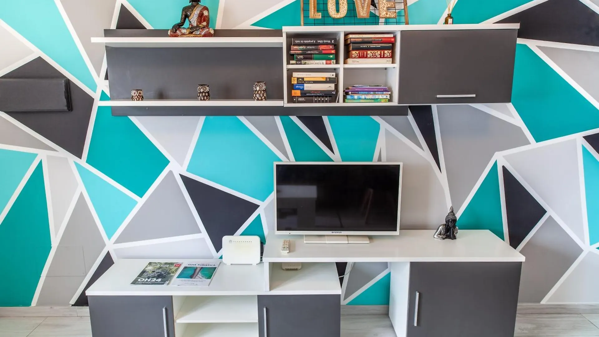 Apartamentos Pajaro Amarillo Y Turquesa Tarifa