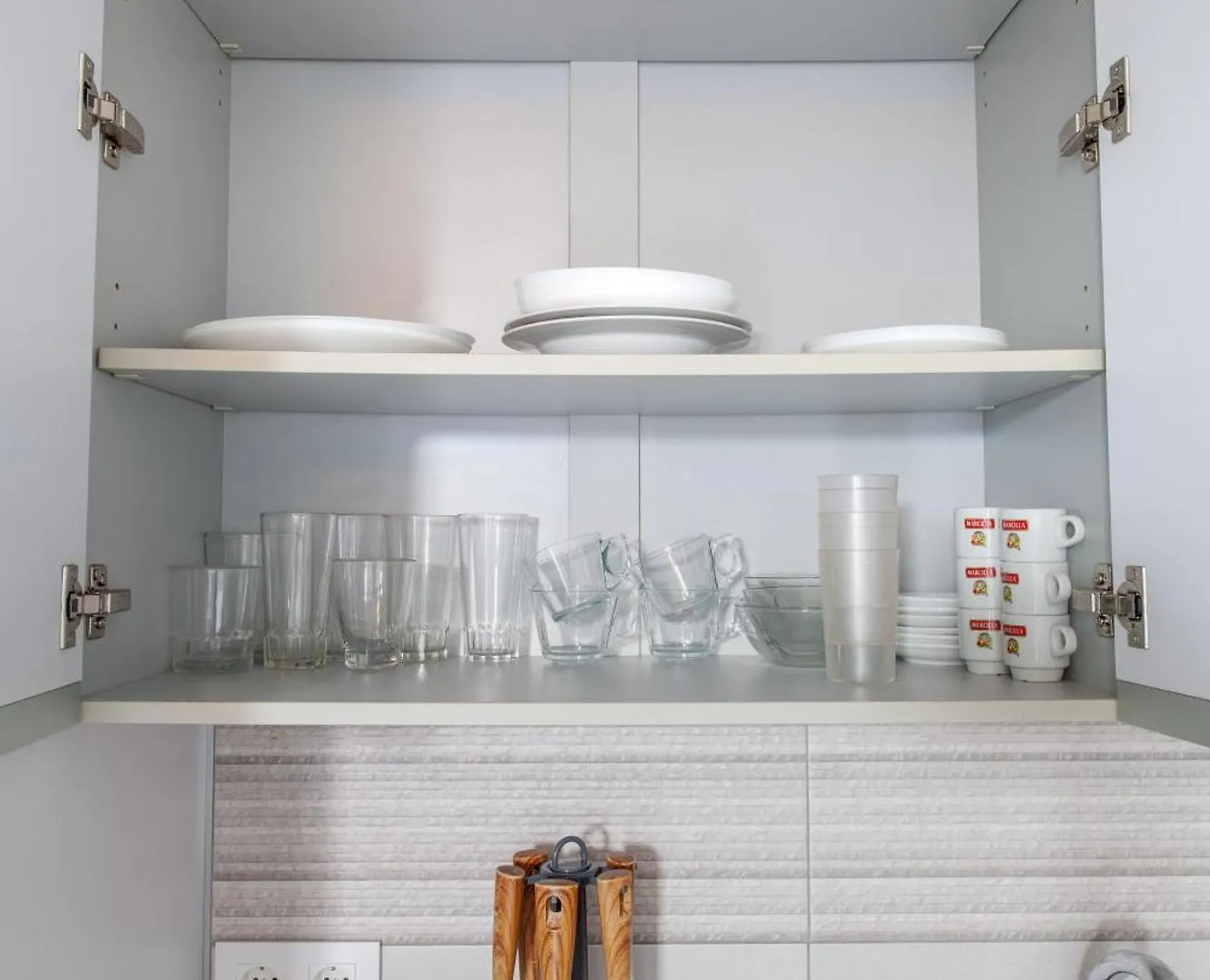 Apartamentos Pajaro Amarillo Y Turquesa Tarifa